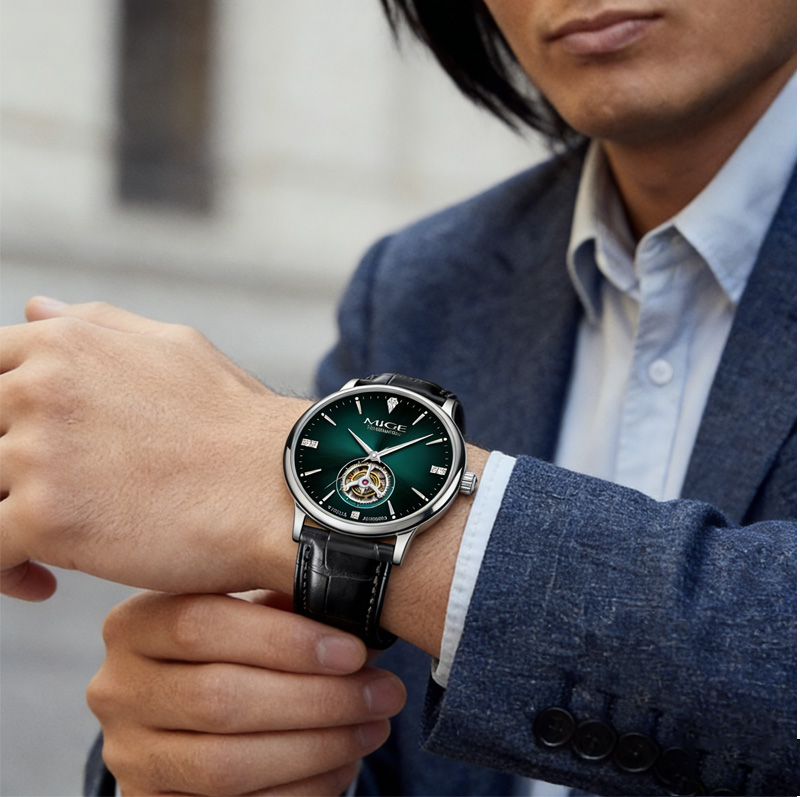 MIGE 薄型メンズオープンハート自動腕時計エメラルドグリー - Luxury Watch Green Dial のレビューと価格