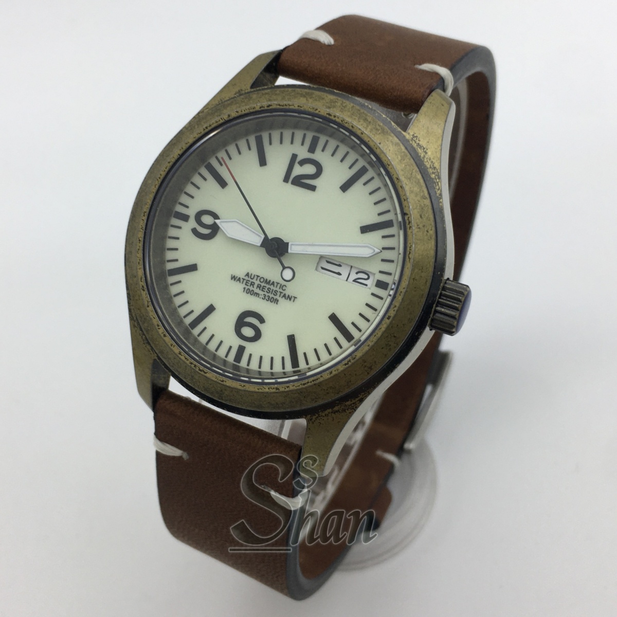 36mm/39mm ヴィンテージブロンズケース 日付とカレン - Bronze Case Watch のレビューと価格