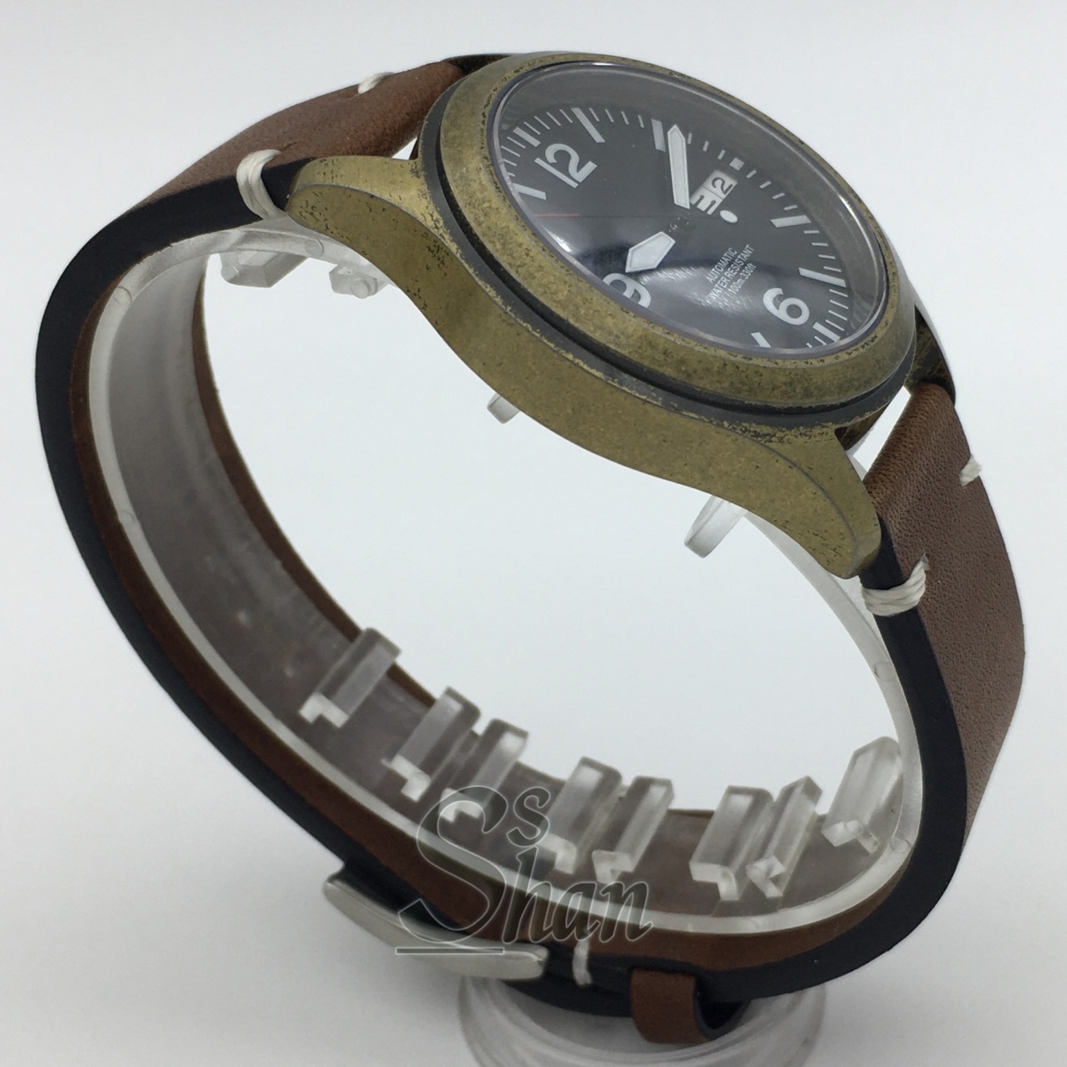 36mm/39mm ヴィンテージブロンズケース 日付とカレン - Bronze Case Watch のレビューと価格