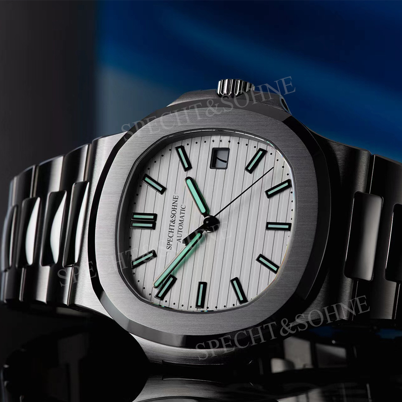 SPECHT&SOHNE 2025 新しい機械式時計男性用グ - Luxury Watch Green Dial のレビューと価格
